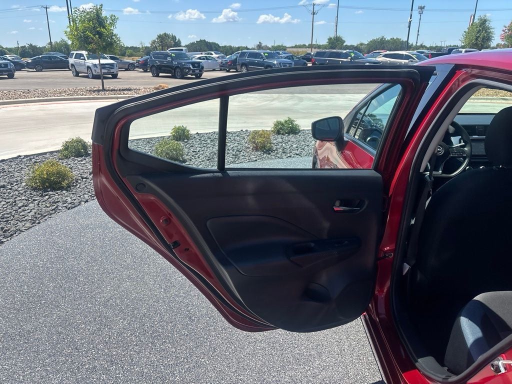 2024 Nissan Versa 1.6 SV