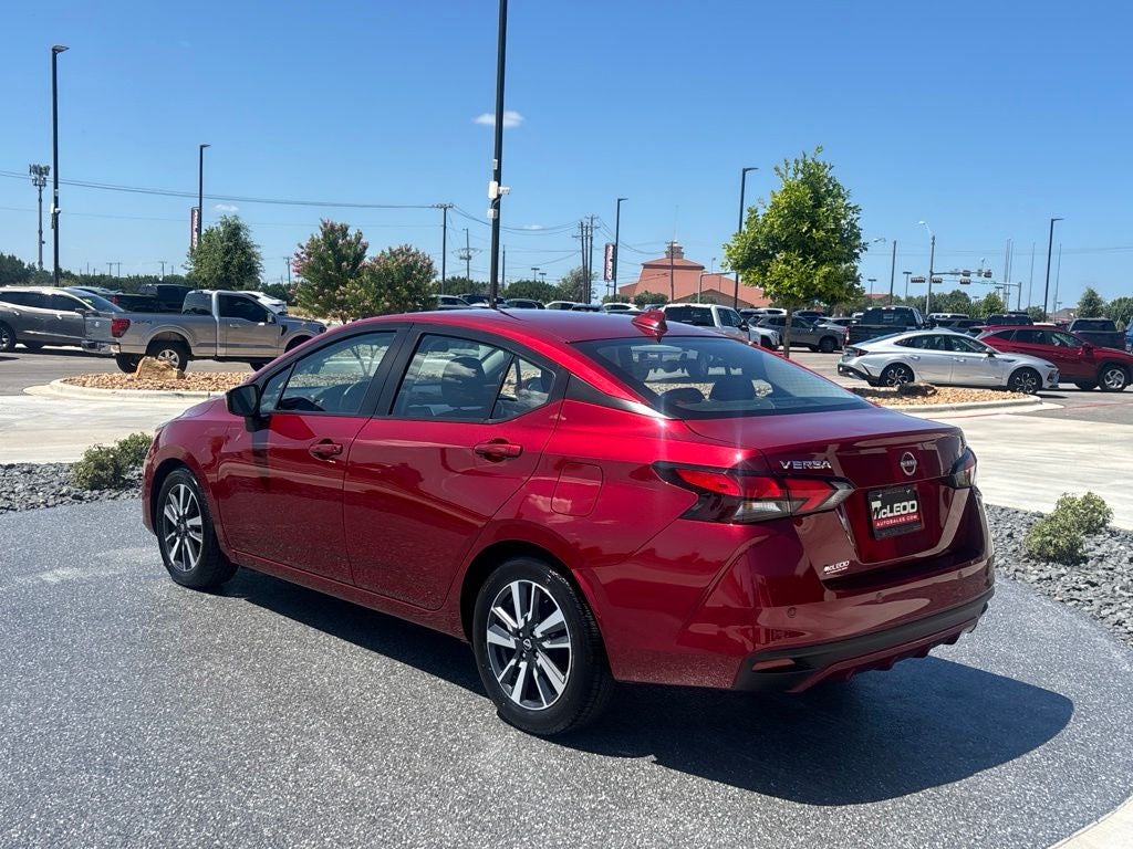 2024 Nissan Versa 1.6 SV