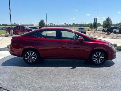2024 Nissan Versa 1.6 SV