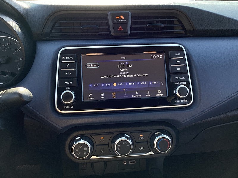 2023 Nissan Versa SV