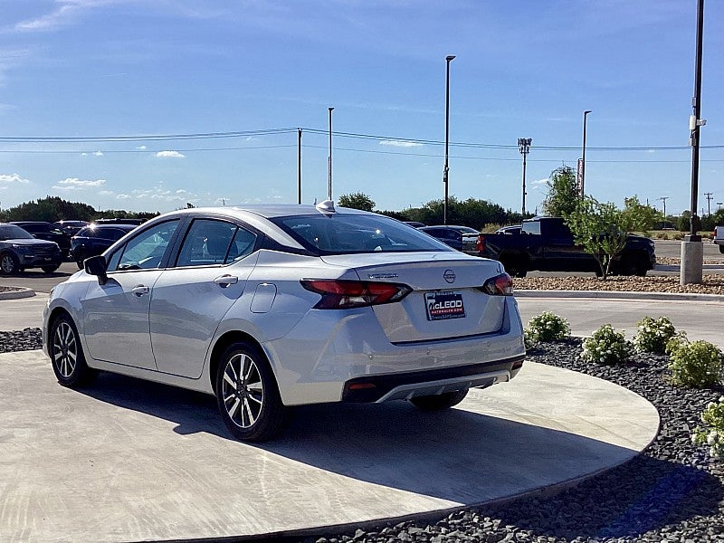 2023 Nissan Versa SV