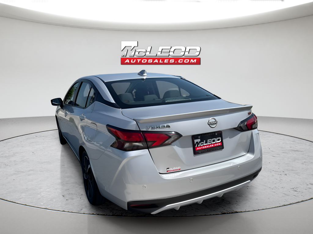 2024 Nissan Versa 1.6 SR