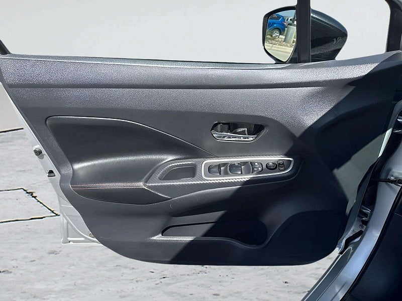 2024 Nissan Versa SR