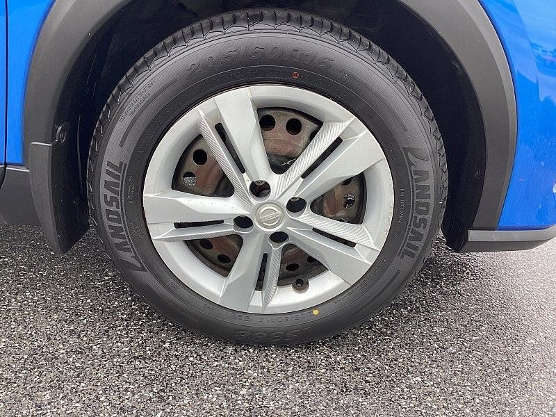 2023 Nissan Kicks S