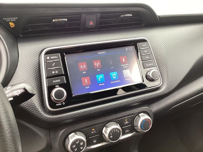 2023 Nissan Kicks S