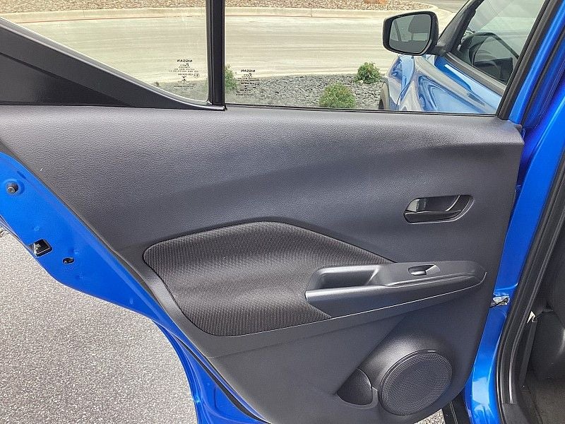 2023 Nissan Kicks S