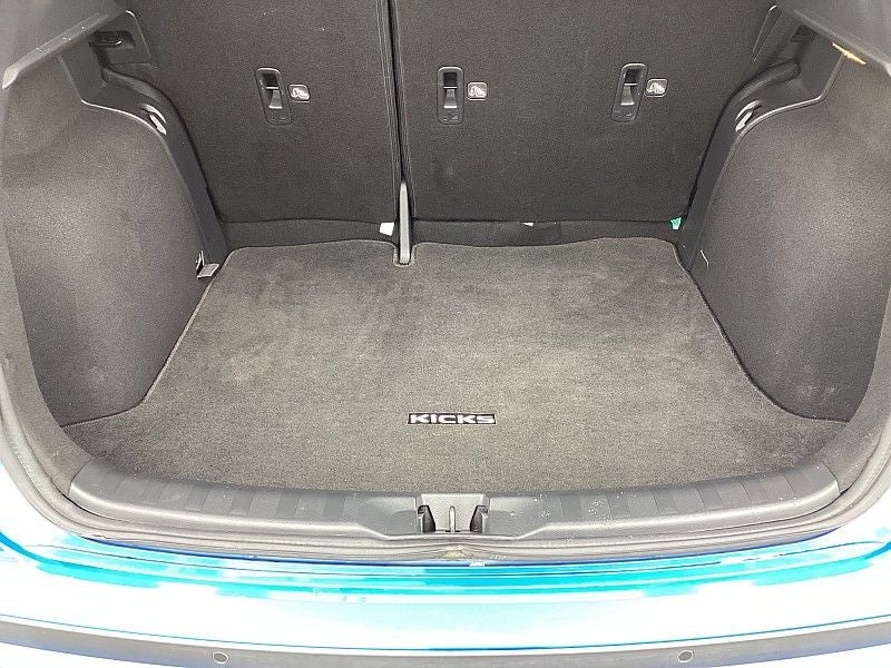 2023 Nissan Kicks S
