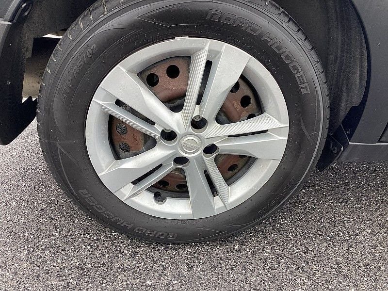 2023 Nissan Kicks S
