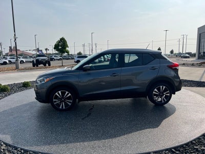2020 Nissan Kicks SV