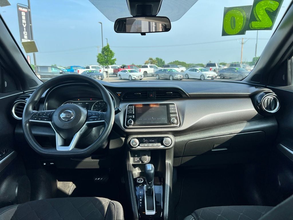 2020 Nissan Kicks SV