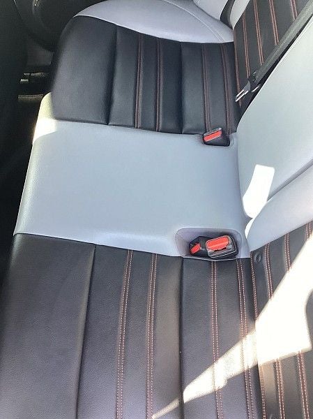 2022 Nissan Kicks SR