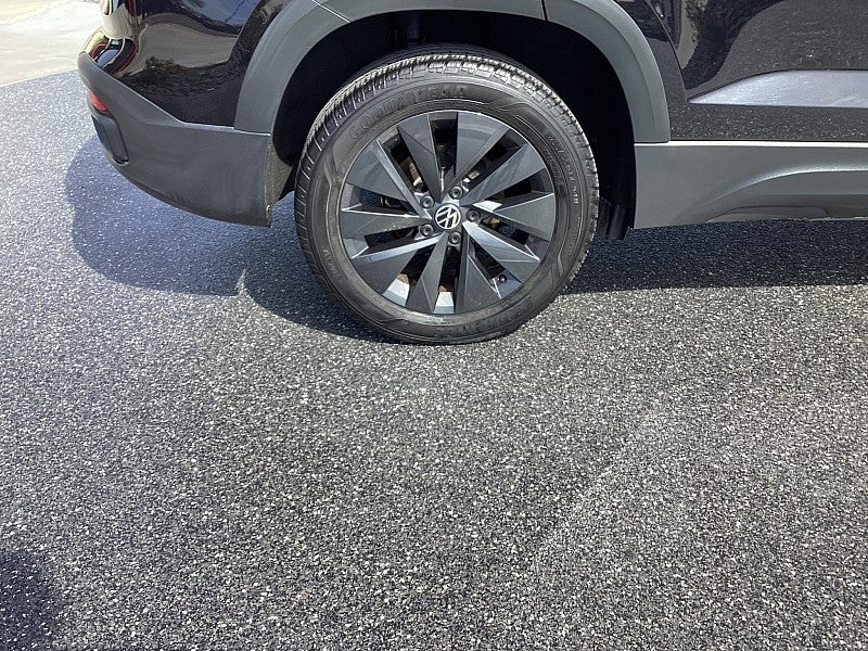 2024 Volkswagen Taos S