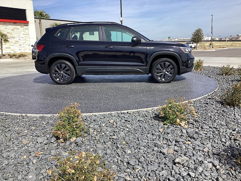 2024 Volkswagen Taos S