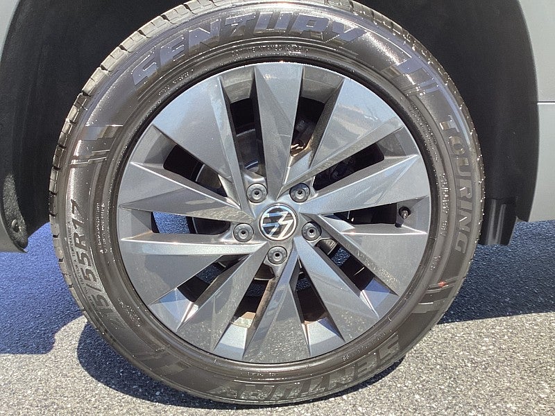 2024 Volkswagen Taos S