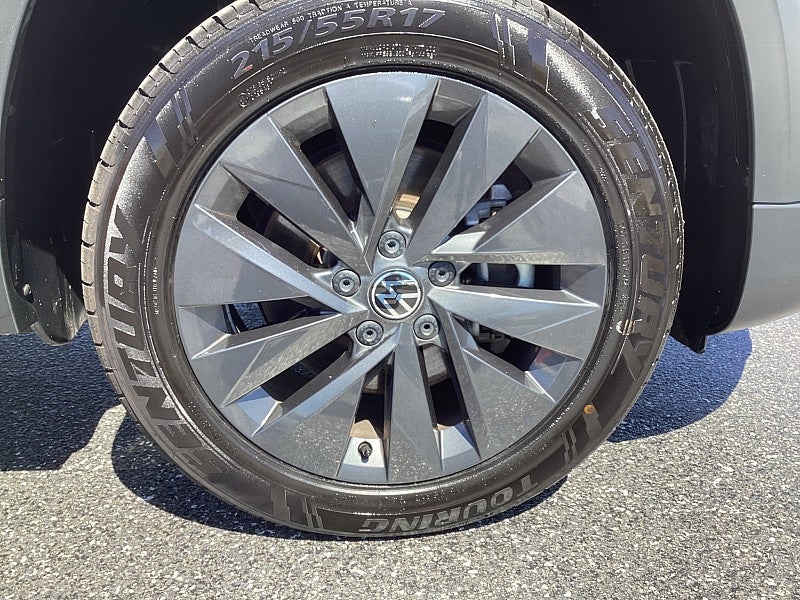 2024 Volkswagen Taos S