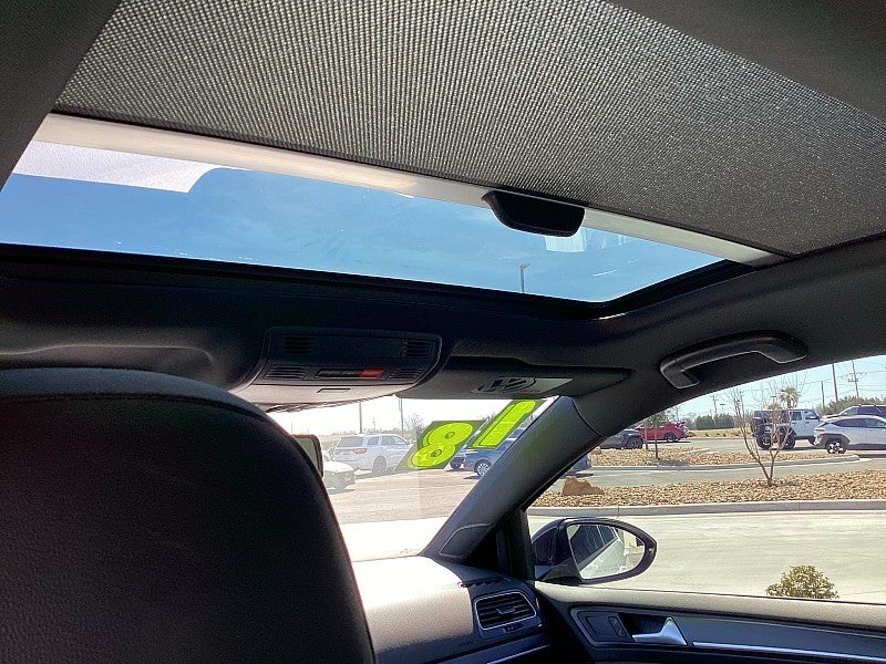 2018 Volkswagen Golf GTI SE