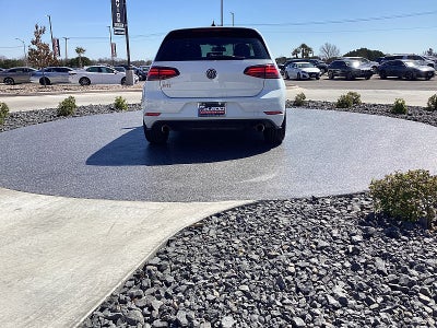 2018 Volkswagen Golf GTI SE