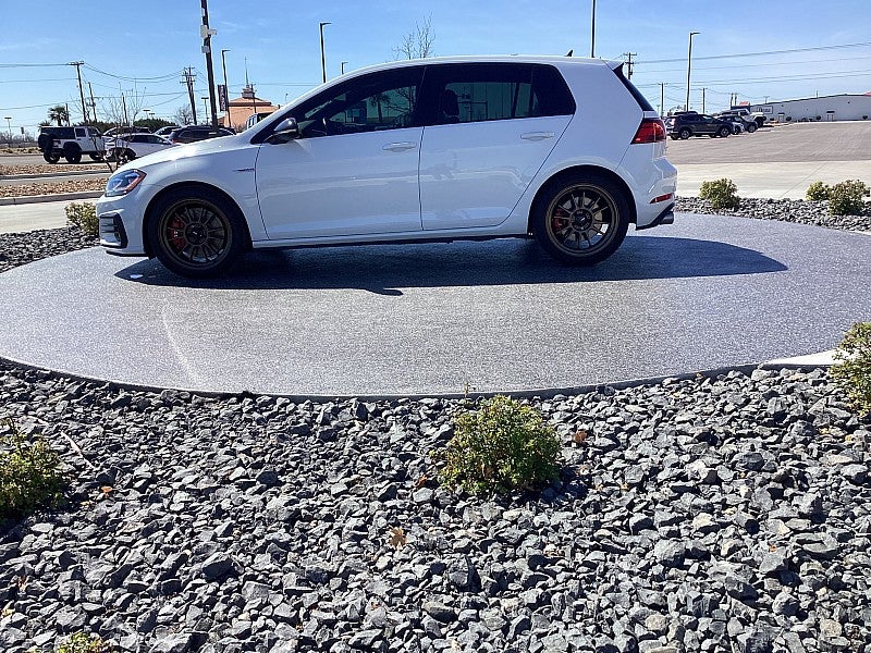 2018 Volkswagen Golf GTI SE