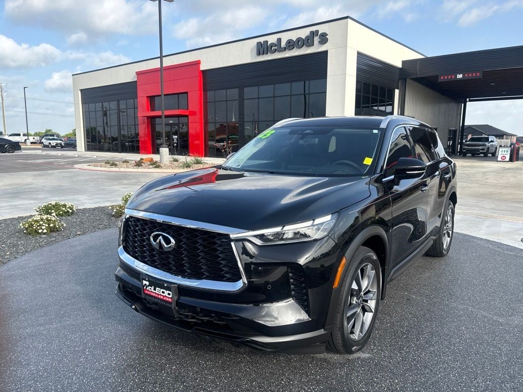 2023 INFINITI QX60 LUXE