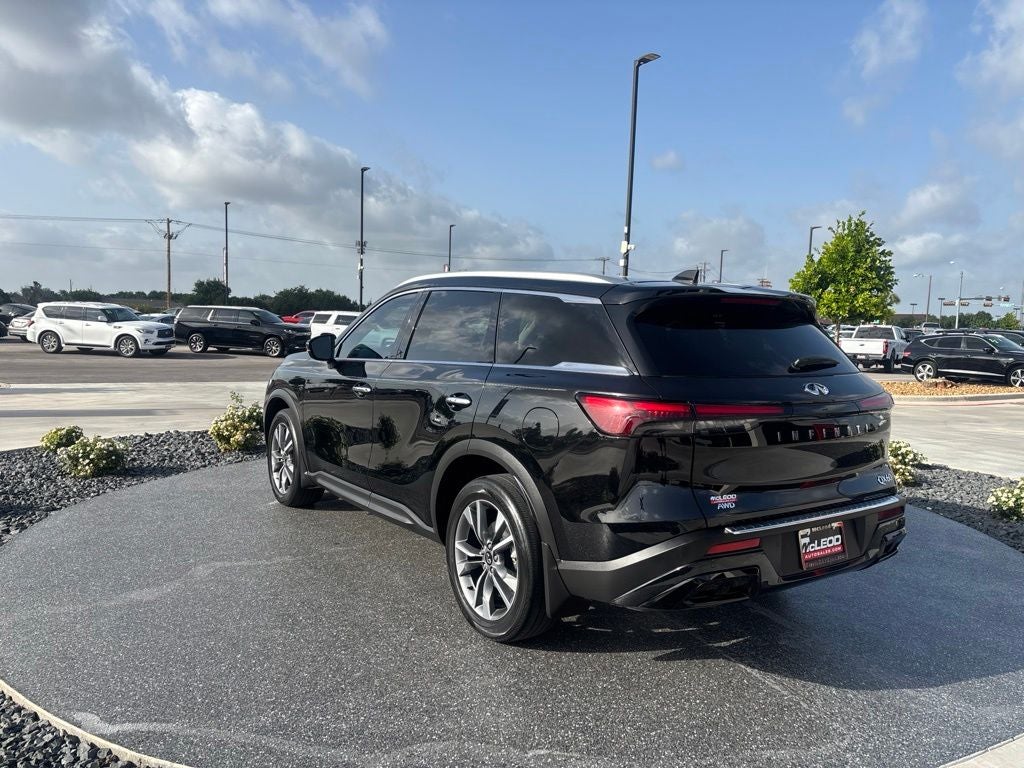 2023 INFINITI QX60 LUXE