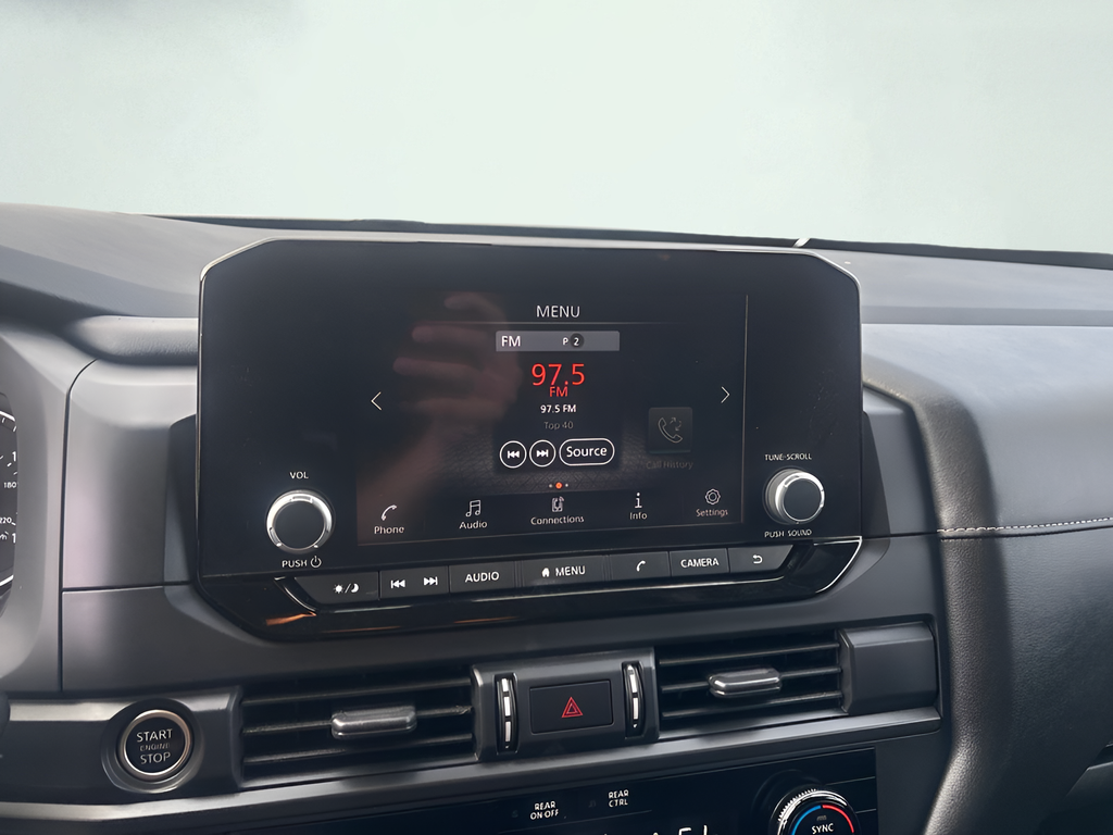 2023 Nissan Pathfinder S