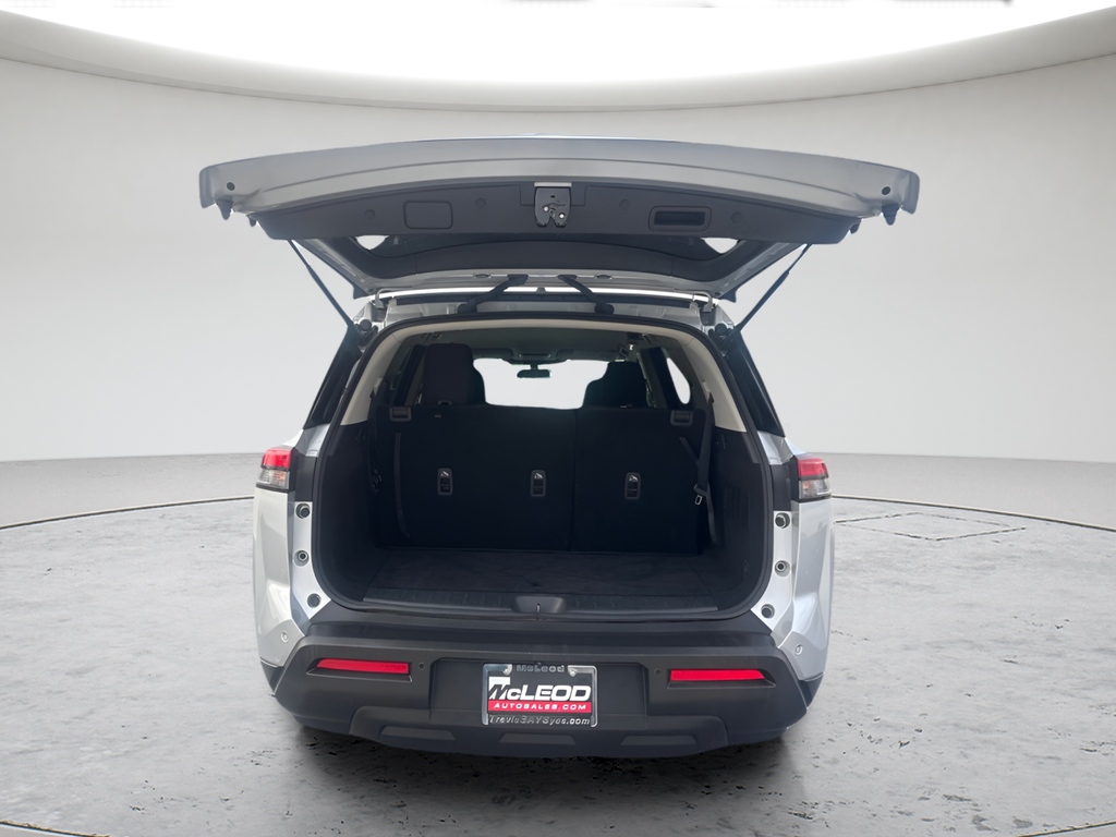2023 Nissan Pathfinder S