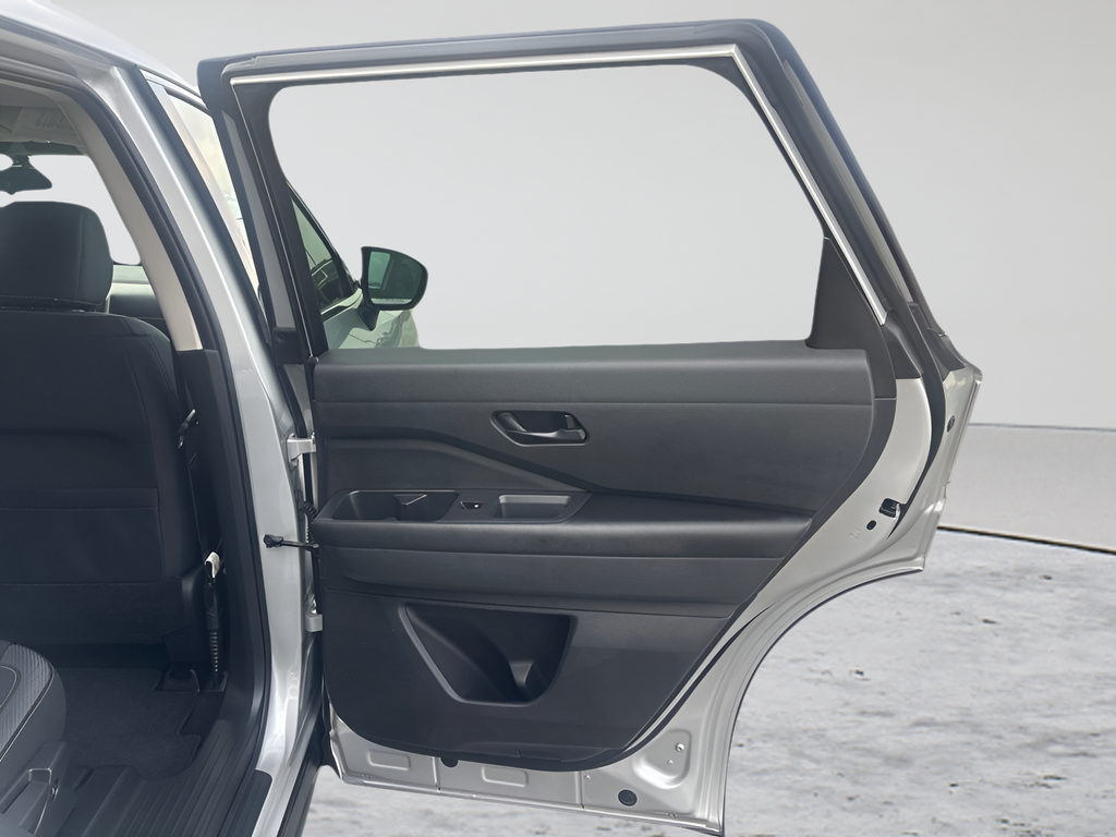 2023 Nissan Pathfinder S