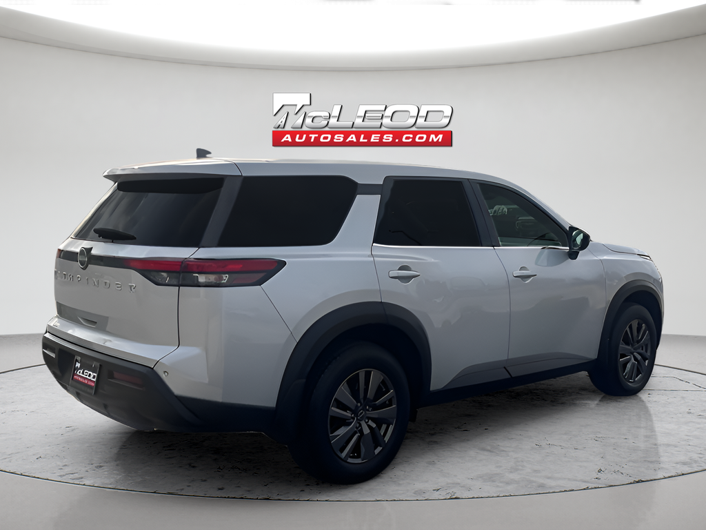 2023 Nissan Pathfinder S