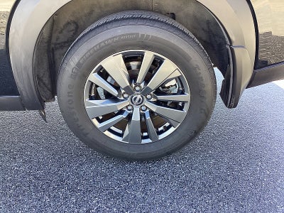 2023 Nissan Pathfinder S