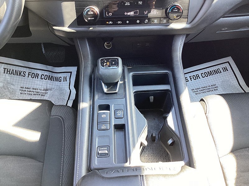 2023 Nissan Pathfinder S