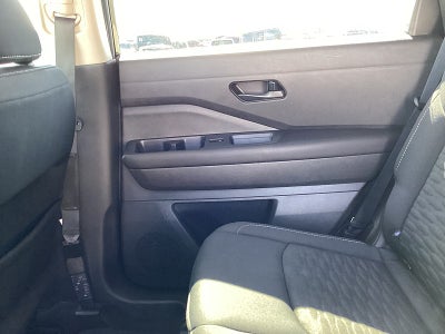 2023 Nissan Pathfinder S