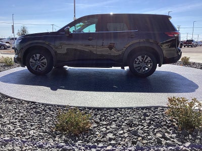 2023 Nissan Pathfinder S