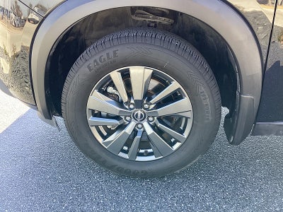 2023 Nissan Pathfinder S