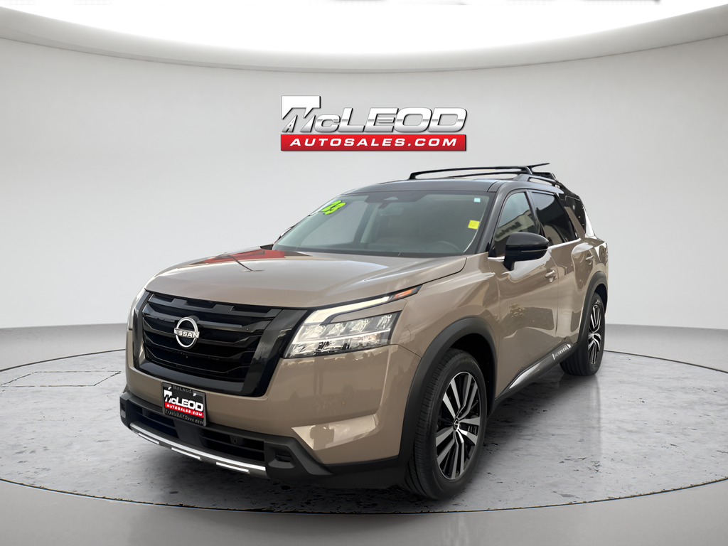 2023 Nissan Pathfinder Platinum