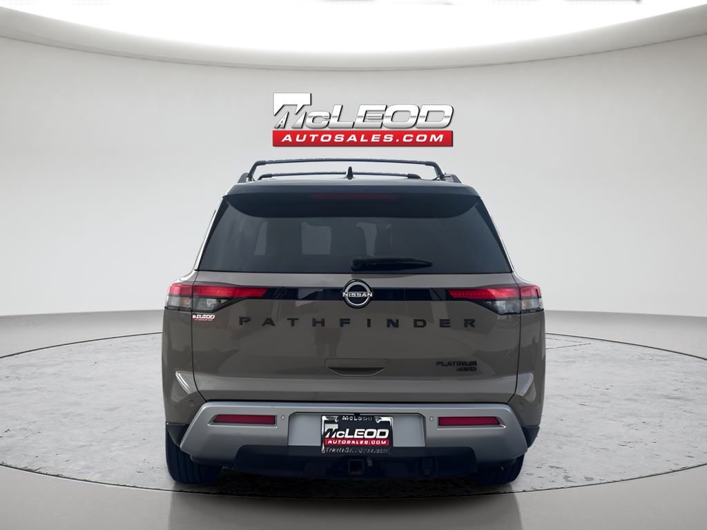 2023 Nissan Pathfinder Platinum