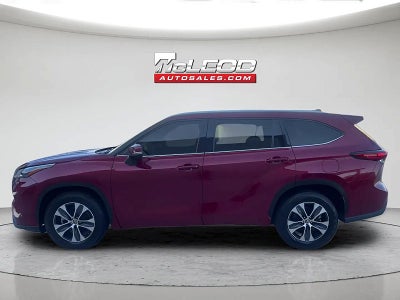 2022 Toyota Highlander XLE