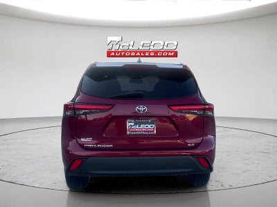 2022 Toyota Highlander XLE