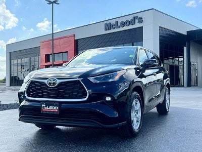 2023 Toyota Highlander LE