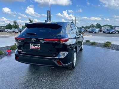 2023 Toyota Highlander LE