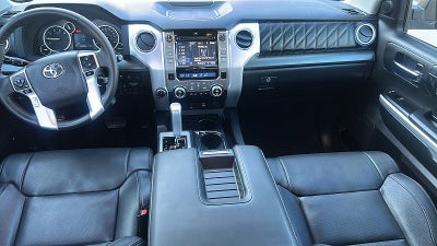 2017 Toyota Tundra 4WD Platinum