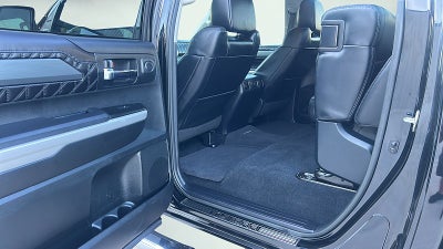 2017 Toyota Tundra 4WD Platinum