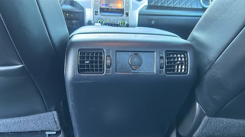 2017 Toyota Tundra 4WD Platinum