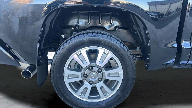 2017 Toyota Tundra 4WD Platinum