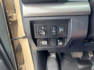2017 Toyota Tundra SR5