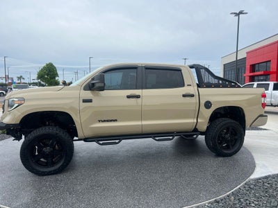 2017 Toyota Tundra SR5