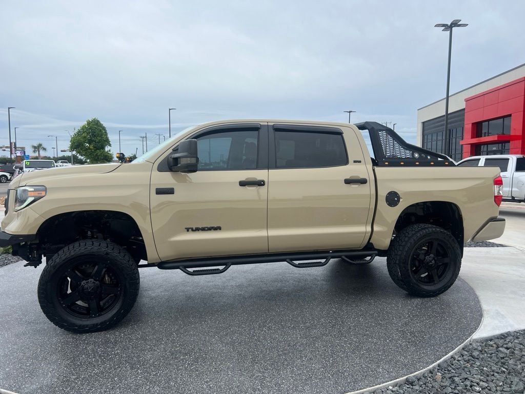 2017 Toyota Tundra SR5
