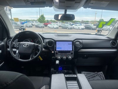 2017 Toyota Tundra SR5