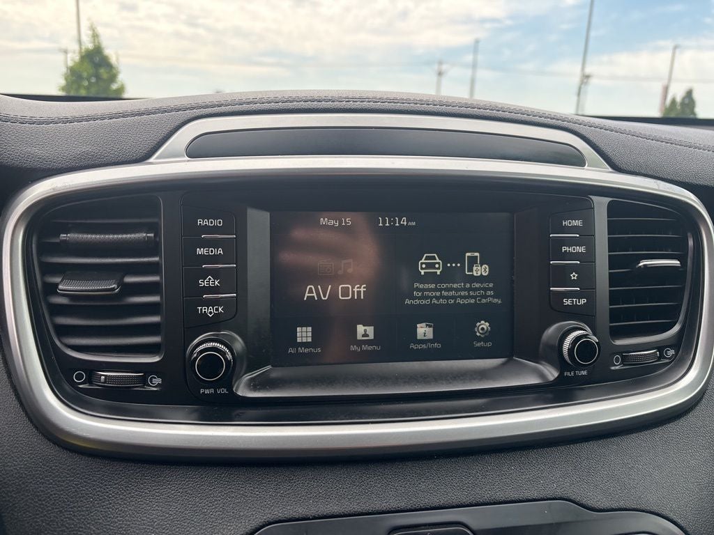 2020 Kia Sorento LX