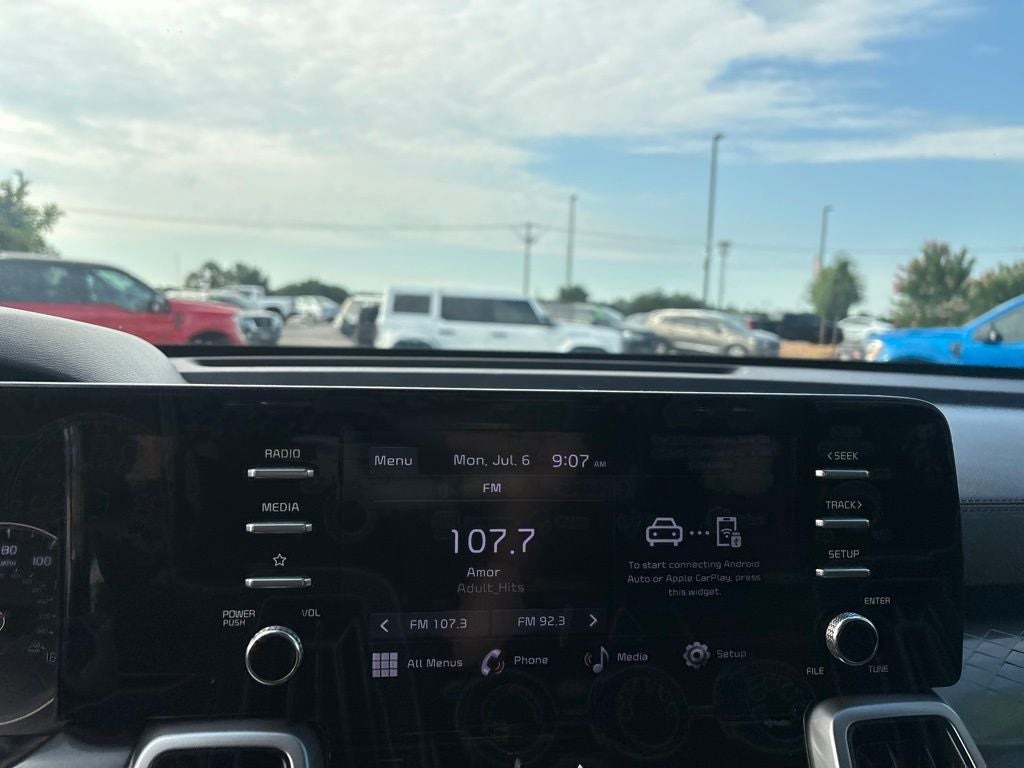 2022 Kia Sorento LX