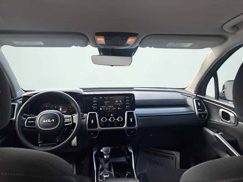 2022 Kia Sorento LX